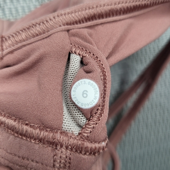 Lululemon Sports Bra Nulu And Mesh Yoga Bra Spiced Chai Strappy Back Size 6 - Picture 8 of 8